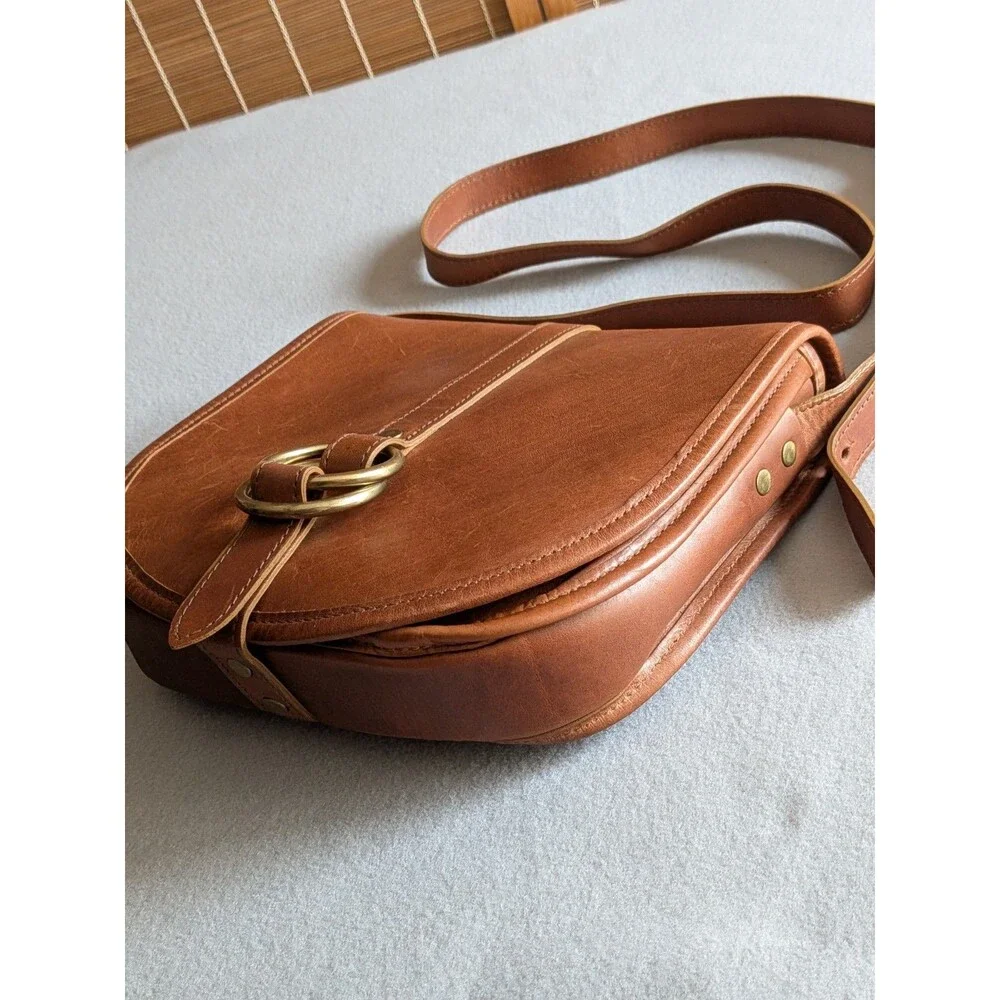 J.W. Hulme Co. Medium Belmont Leather Crossbody Saddle Bag | Made in USA